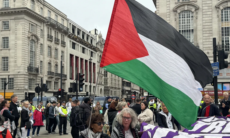 Celebrities rally in London at Gaza fundraiser