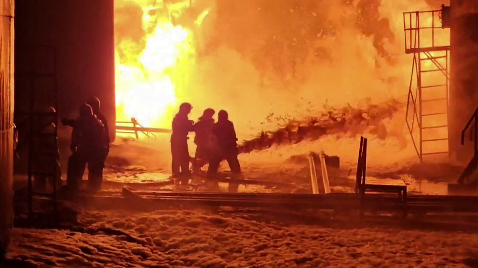 Ukraine hits Russian oil refinery deep behind front