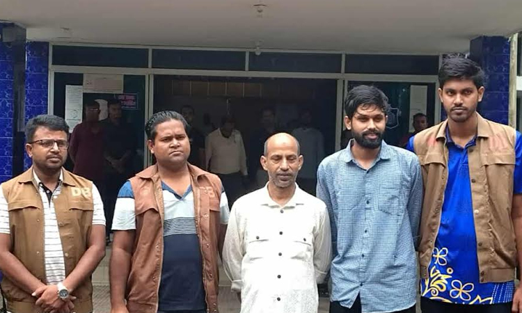 AL, BCL leaders arrested for anti government activities 
