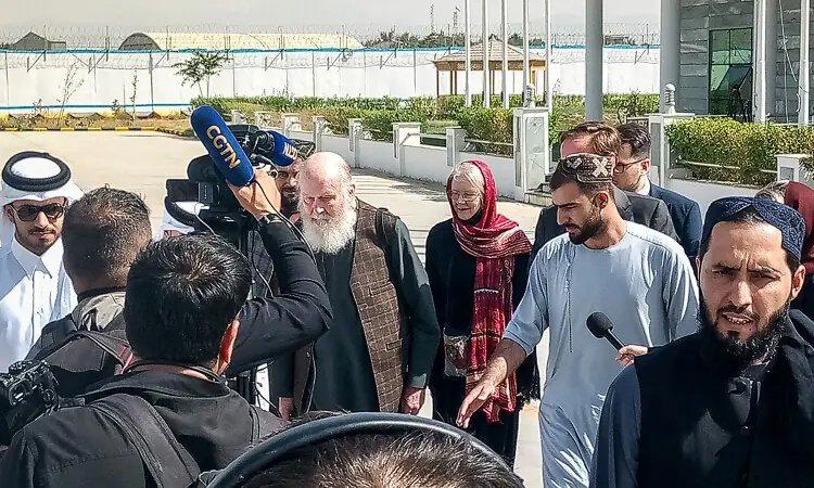 Taliban release detained elderly British couple | International