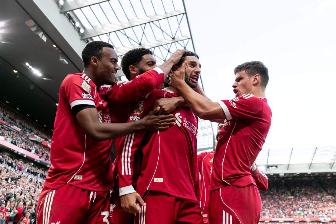 Liverpool beat Everton to maintain perfect Premier League start