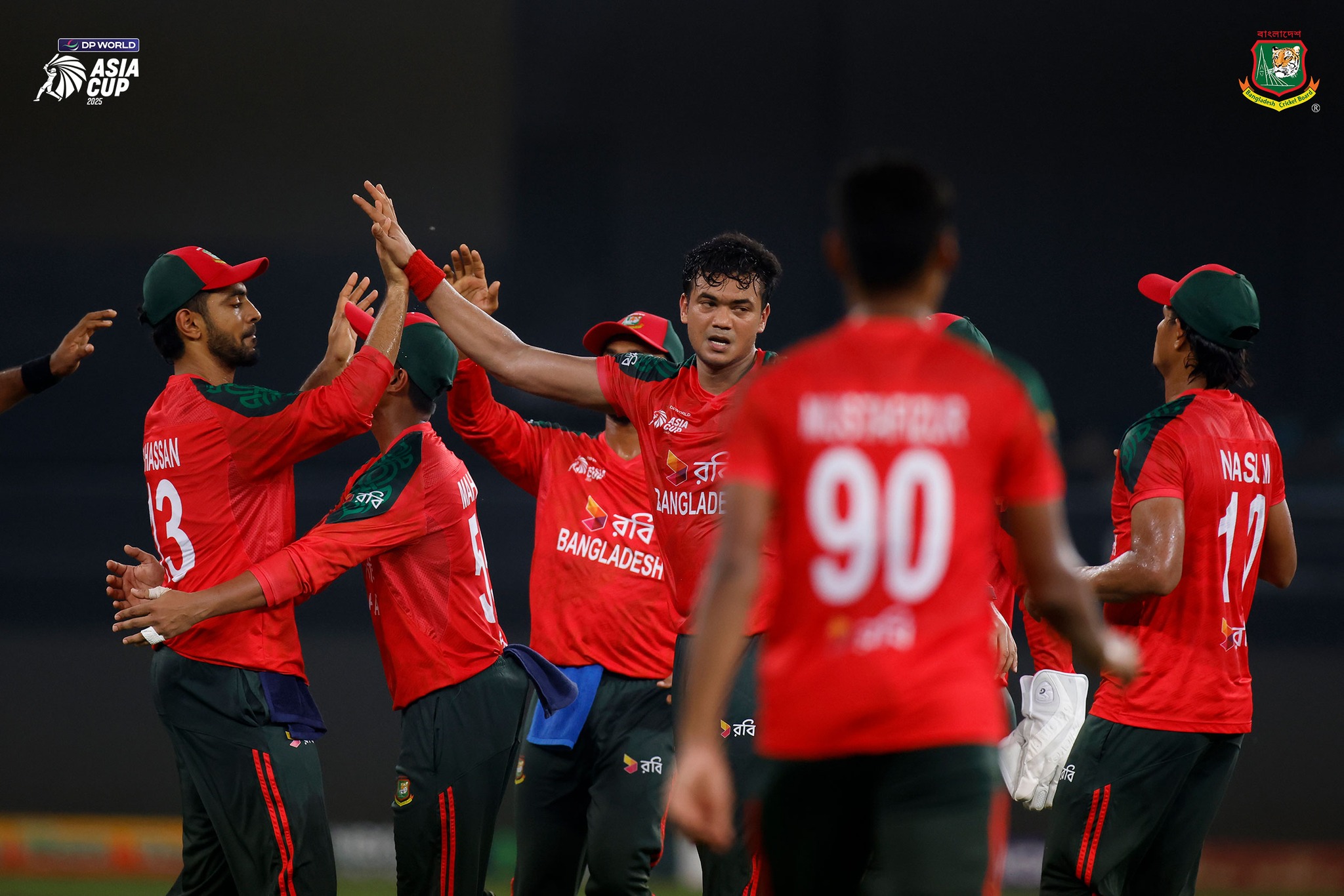 High flying Bangladesh confident of overcoming Indian challenge