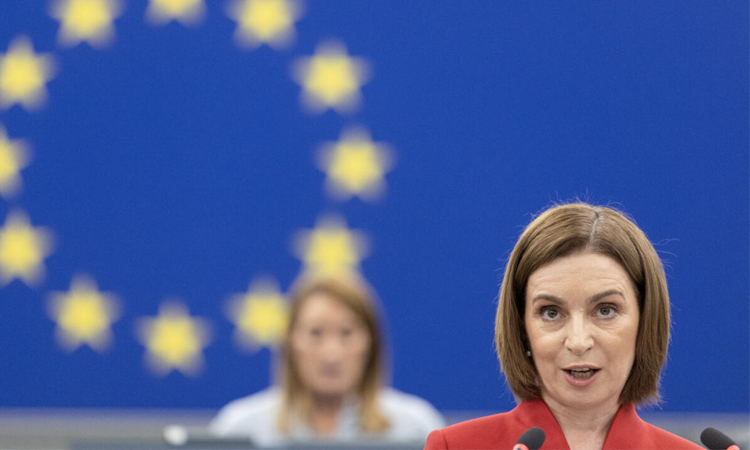 Moldovan voters face crossroads between Russia and EU | International
