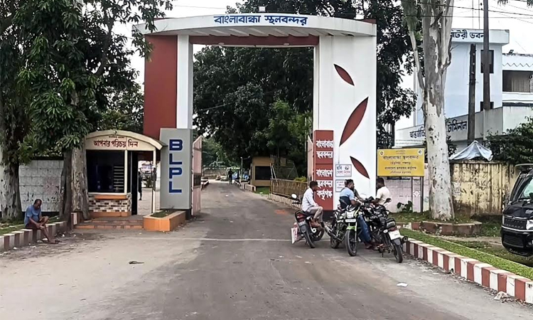 Banglabandha Land Port to remain shut for 9 days due to Durga Puja
