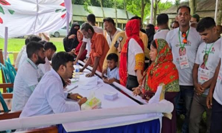 Free medical camp held in Narsingdi  | District