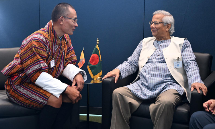 Bhutanese PM expresses interest in signing FTA with Bangladesh
