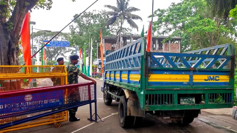 Export-import at Akhaura Land Port to remain suspended for 9-day during Durga Puja | Business