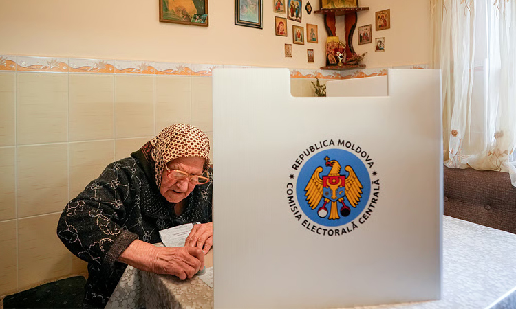 EU hails Moldova's 'European' choice despite Russian 'pressure' | International