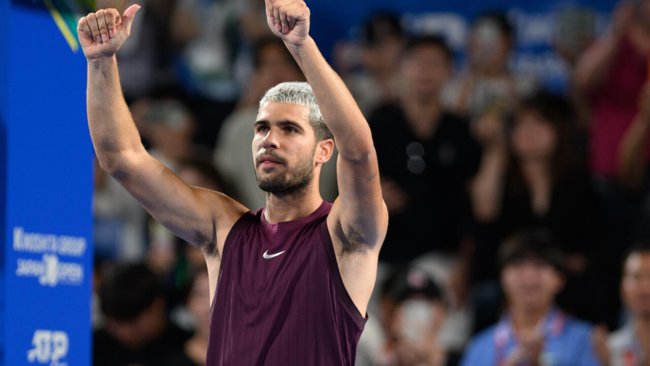 Alcaraz fights back in Tokyo to emulate Nadal with 10th final of season | Sports
