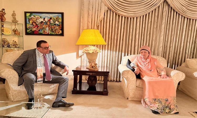 Palestinian Ambassador meets Khaleda Zia