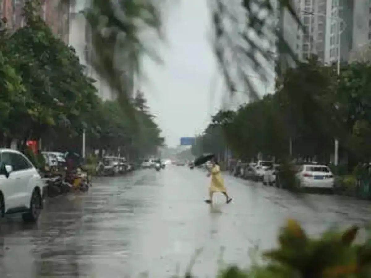 Typhoon Matmo disrupts holiday travel, forces closures in China