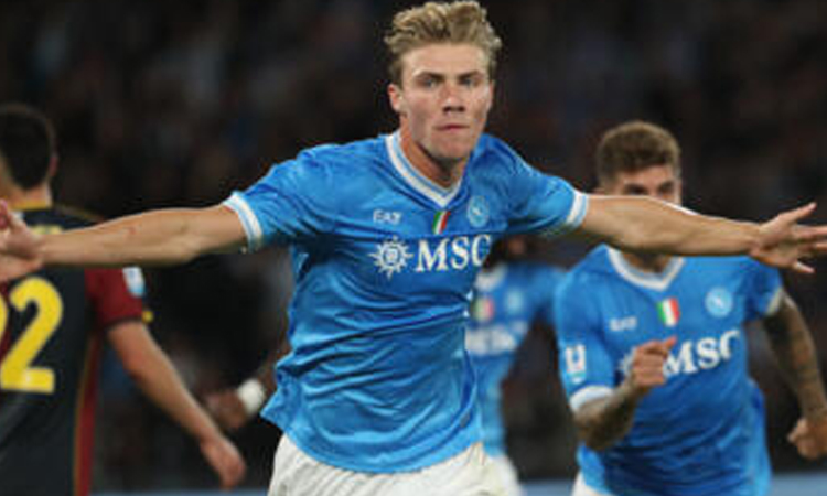 Hojlund fires Napoli into Serie A lead ahead of AC Milan's showdown with Juve