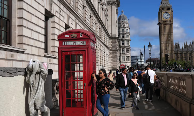 London police arrest 46 in phone theft crackdown | International