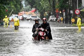 Vietnam records highest flood levels on three rivers since 1986 | News