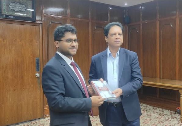 Bangladesh envoy keen to open Bangladeshi bank branch in Maldives