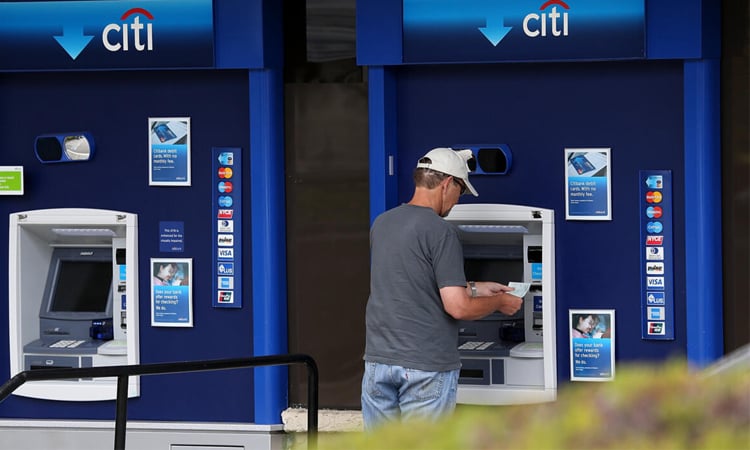 Strong dealmaking boosts profits at US banking giants