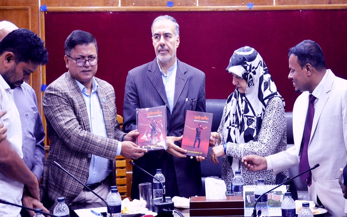 Sacrifice of martyr Abu Sayeed is memorable for whole world: Iranian envoy 