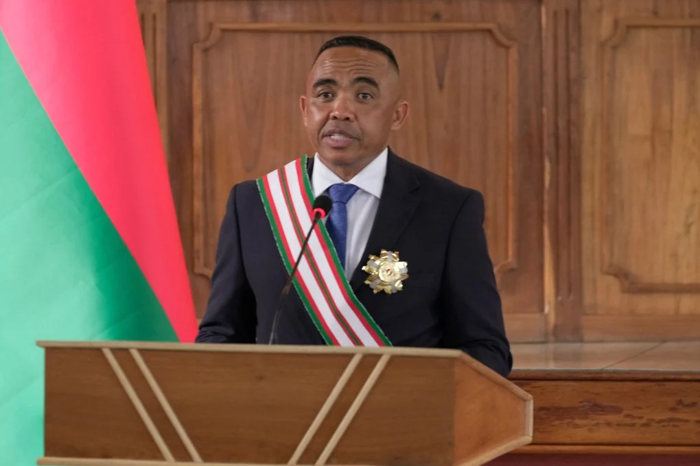 Army colonel sworn in as Madagascar president