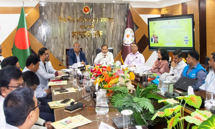 Public interest growing to typhoid vaccine in Rajshahi: speakers