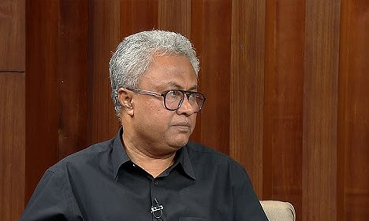 Travel ban imposed on Subhash Singha Roy, his wife