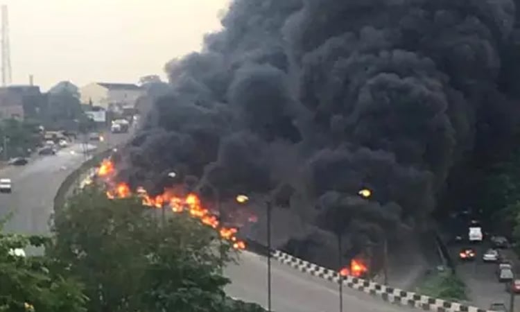Nigeria fuel truck explosion kills at least 29
