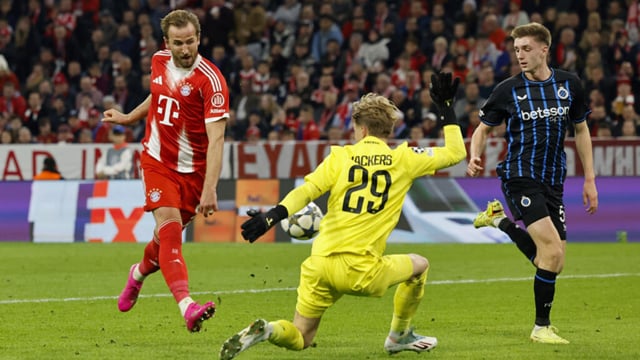 High-flying Bayern pull away early in Bundesliga with Kane in complete control