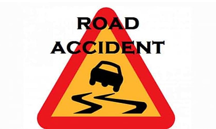 Two killed, four injured in Naogaon road accident