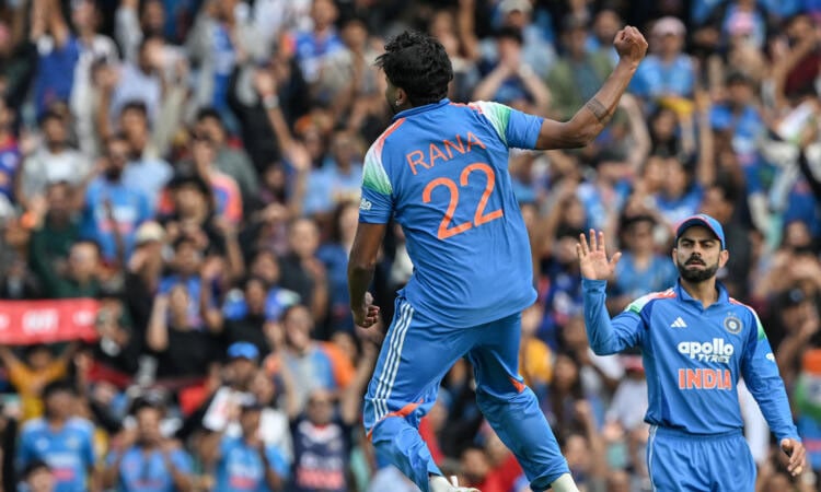 Rana takes four as India bowl out Australia for 236 in 3rd ODI