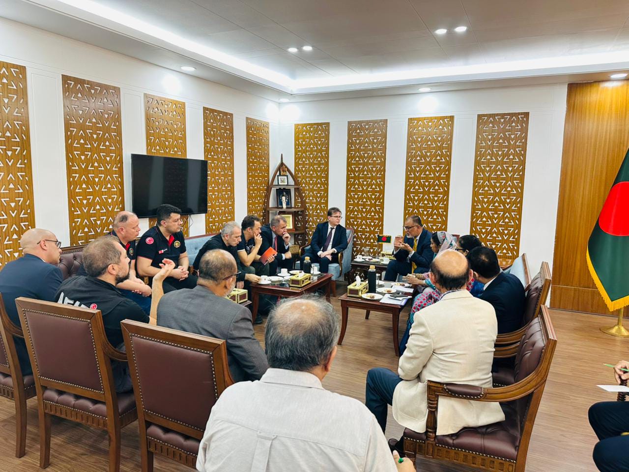 Turkish expert team in Dhaka to assist probe into HSIA fire