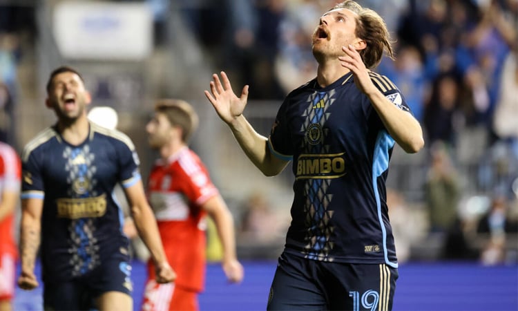 Top seeds Philadelphia, San Diego win in MLS playoff openers