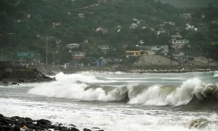 Powerful Hurricane Melissa strengthens as it heads for Jamaica