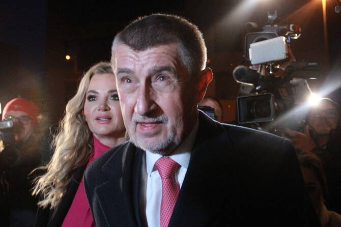 Czech president tasks billionaire ex-premier with forming new government