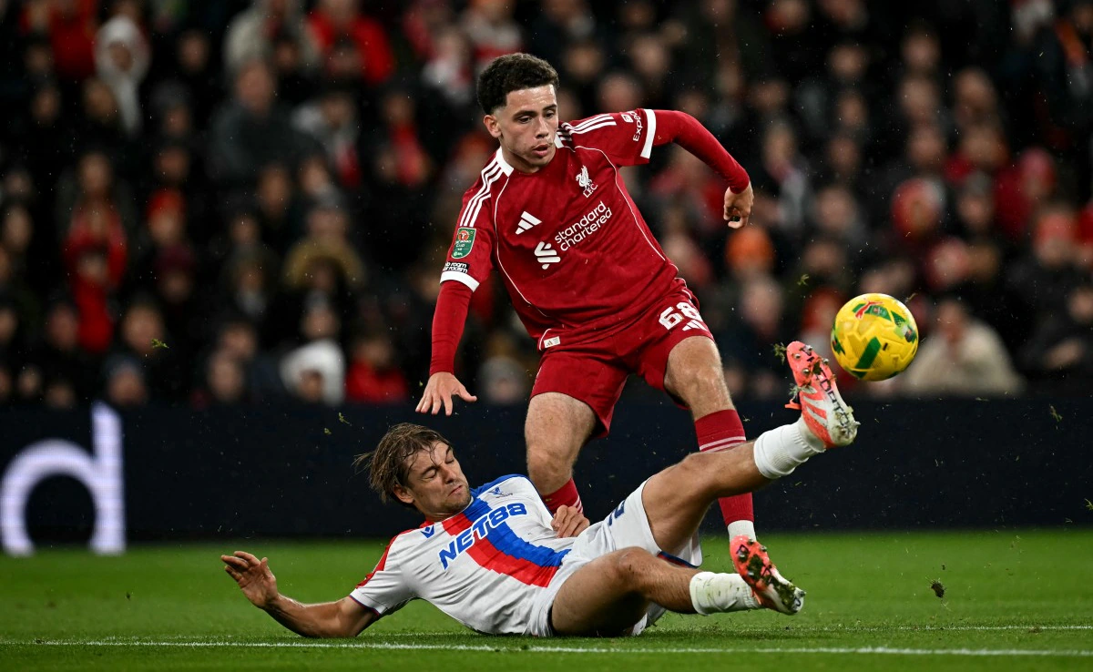 Liverpool crisis mounts after League Cup exit against Palace