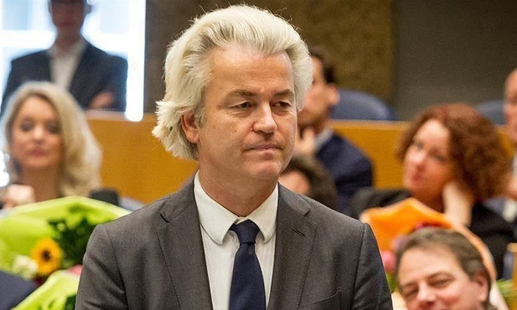 Far-right and centrists neck-and-neck in Dutch election: estimates
