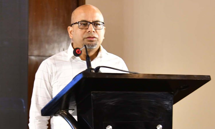 Taiyeb for registration of foreign-bought handset