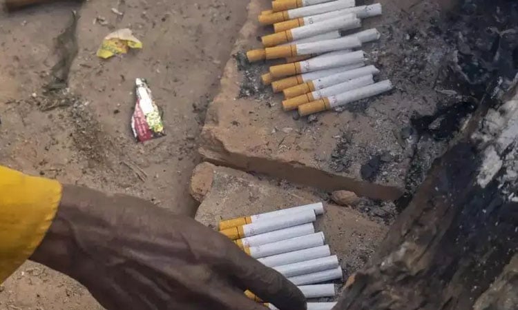 Maldives begins 'generational ban' on smoking