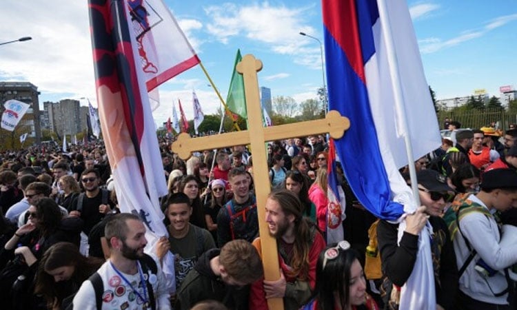 Serbia marks first anniversary of deadly train station collapse