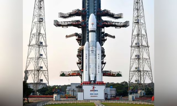 India space agency launches its heaviest satellite