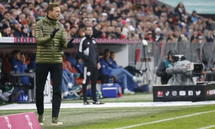 Barnstorming Bayern face acid test at reigning champions PSG