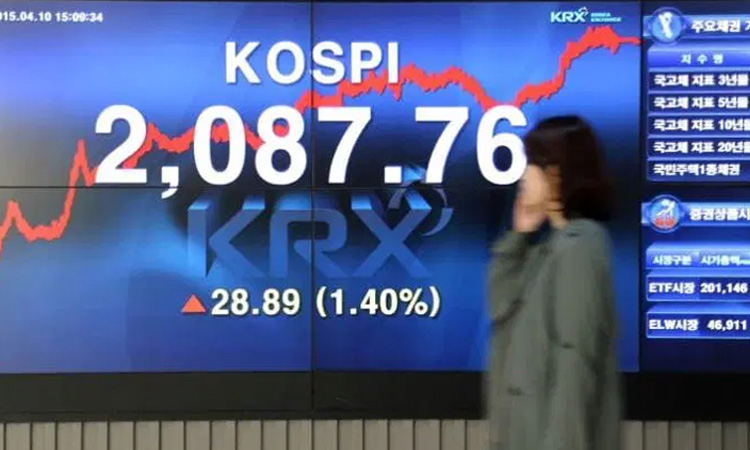 South Korea's Kospi index drops 4% on AI bubble fears
