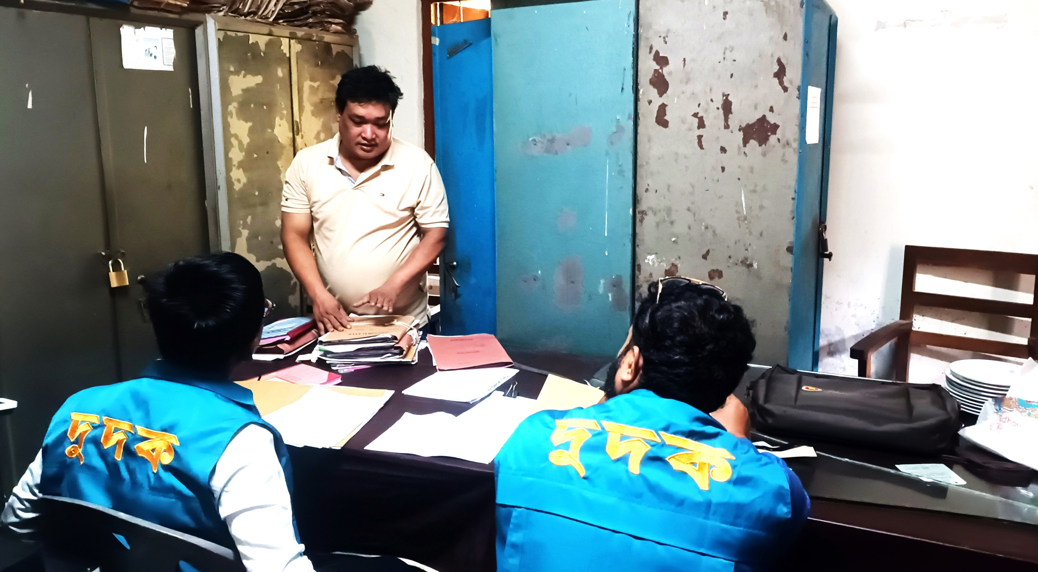 ACC raids Barkal Upazila Health Complex over irregularities