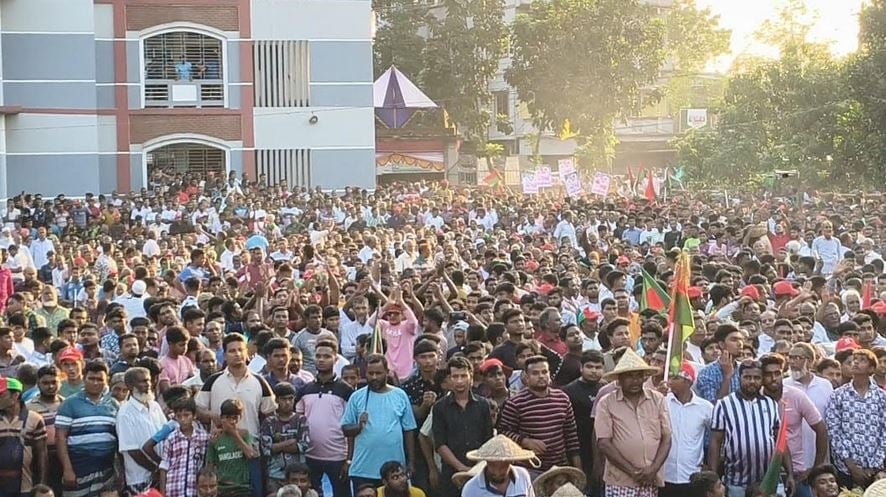 Chapainawabganj BNP stages rally demanding fair water share of Padma River