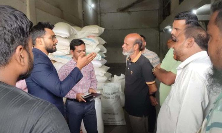 2 pulse mills penalized in Charghat