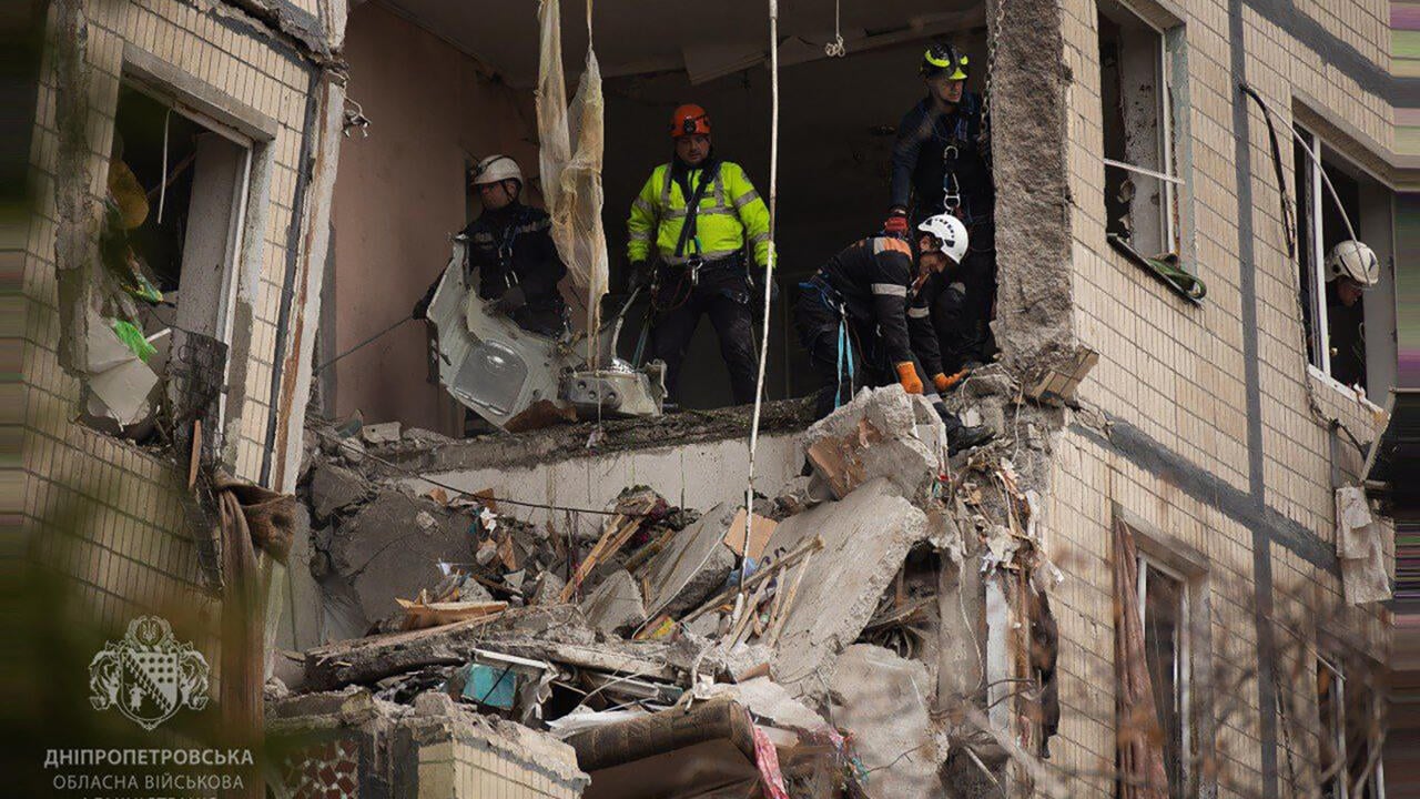 Ukraine scrambles for energy after Russian attacks