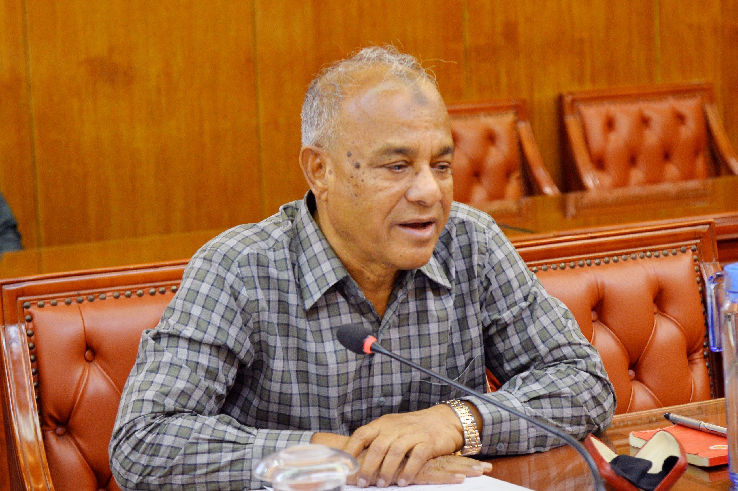 Inform law enforcement agencies about suspected saboteurs: Home Adviser