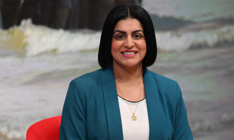 UK govt defends plan to limit refugee status