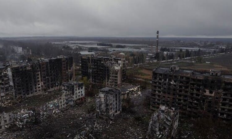 Russian strikes kill three in eastern Ukraine