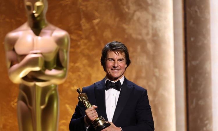 Tom Cruise receives honorary Oscar for illustrious career