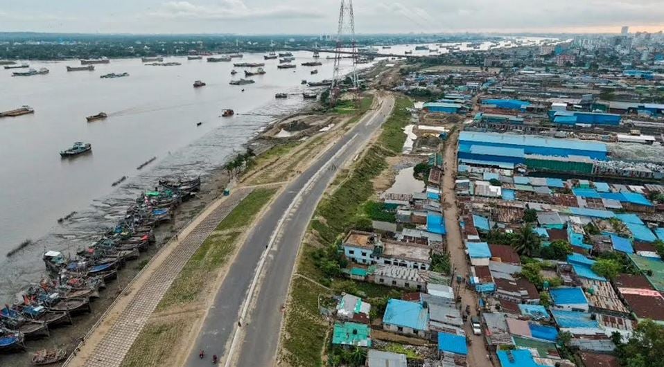 CDA to develop tourist zone on Ctg's Karnaphuli River Bank