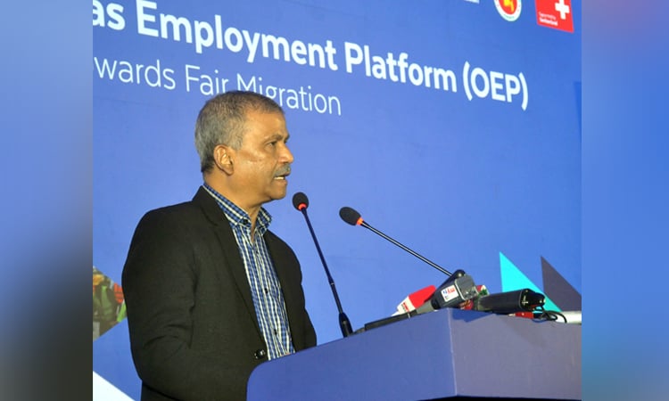 Adviser Asif Nazrul for using OEP for safe, dignified labour migration